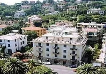 Giulio Cesare Otel Rapallo